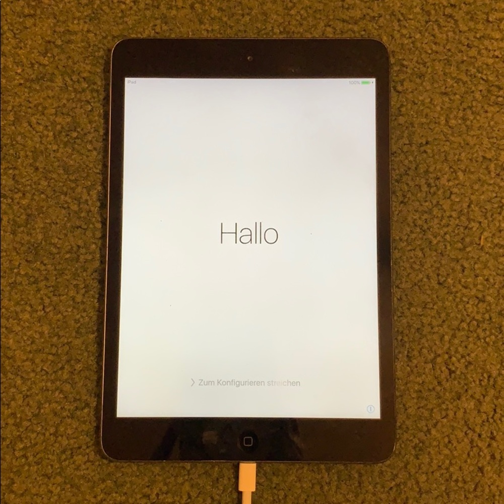1st generation IPad Mini